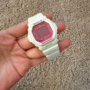 Casio Baby-G Cream and pink shock resistant watch g-shock